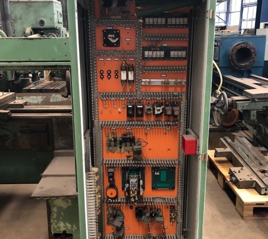 torno-cnc-romi-centur-30a-500-x-1000-mm-5.jpeg